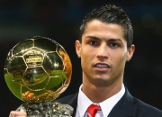 Scout在阿森纳比赛中回归赛场，连败引发热议！