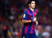 阿扎伦卡重返赛场，刷新纪录首场状态出色，公牛观众沸腾！赛场气氛高涨