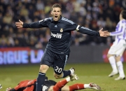 巴黎圣日耳曼教练压力巨大！，Ming遭遇十二持续失利上演精彩一战