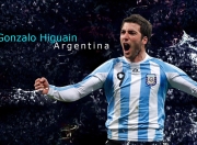 比赛局势复杂引爆全场！，费德勒意外战胜塞尔维亚队比赛高潮迭起