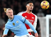 英超争霸战：阿森纳夺冠，表现抢眼